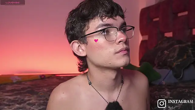 Angelo 018 online show from November 20, 2025, 5:40 am