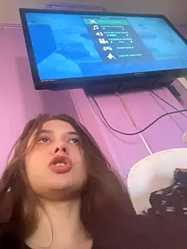 Snapshot of itzcheyduh chatting on October 5, 2025, 9:02 pm itzcheyduh online show from October 5, 2025, 9:02 pm