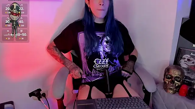 Snapshot of sofi_pretty_uwu- chatting on June 23, 2026, 2:31 am sofi pretty uwu- online show from June 23, 2026, 2:31 am