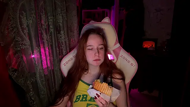 pearl princess  online show from December 18, 2025, 6:25 pm