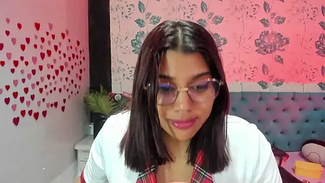 LindaBreeS online show from January 16, 2025, 6:59 pm
