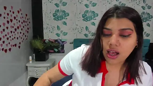 LindaBreeS online show from January 18, 2025, 4:10 pm