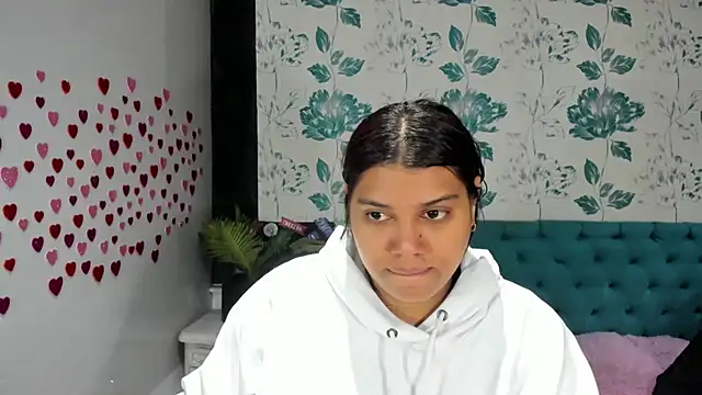 LindaBreeS online show from January 23, 2025, 1:13 pm