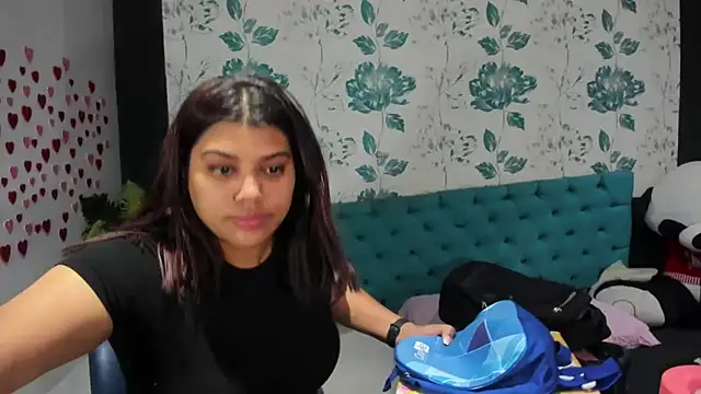 LindaBreeS online show from January 23, 2025, 7:18 pm