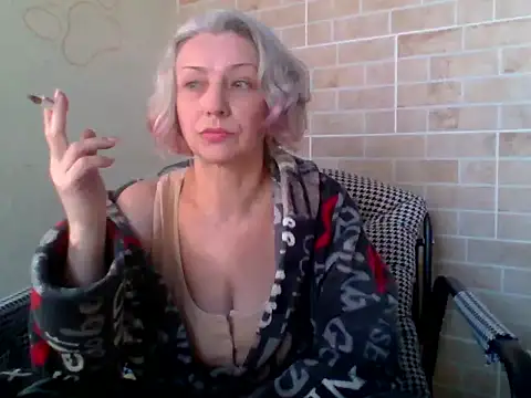 Lorie Carrie online show from March 22, 2026, 10:40 am