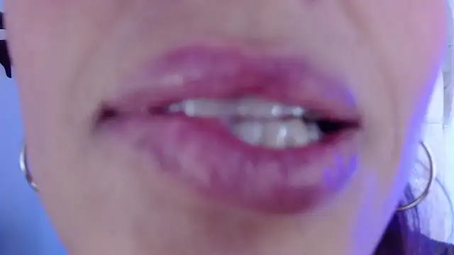 elena detroya online show from December 14, 2024, 3:15 pm