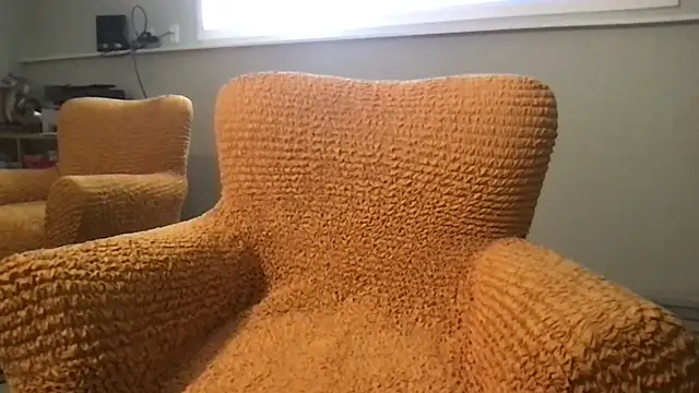 jungcock3210 online show from September 10, 2025, 5:46 pm