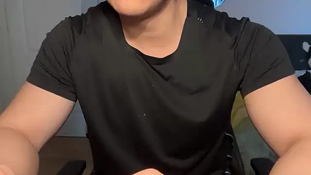 jungcock3210 online show from November 14, 2025, 12:59 pm