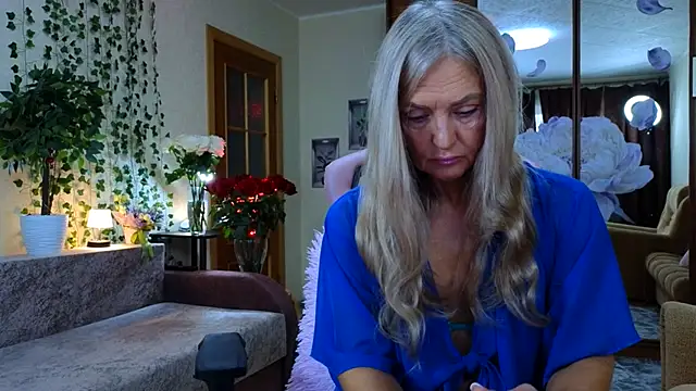 amelia blondy online show from November 6, 2025, 8:59 am