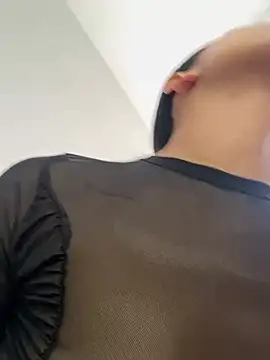 Nikothyna online show from March 7, 2026, 8:39 pm