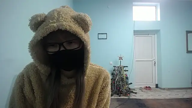 elllaaxx online show from December 14, 2024, 9:29 am