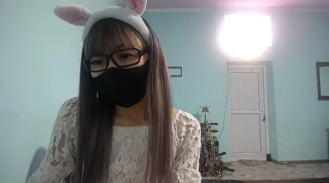 elllaaxx online show from December 30, 2024, 6:42 am
