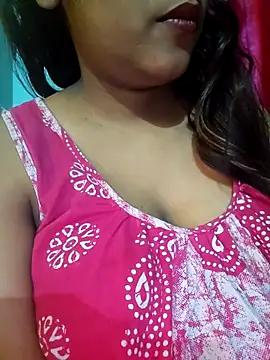 sexyindi couple online show from January 13, 2026, 12:32 pm