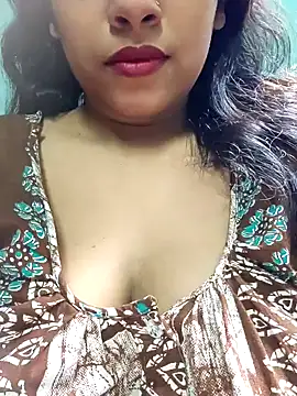 sexyindi couple online show from May 1, 2026, 8:41 am