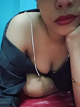 sexyindi couple online show from August 4, 2026, 7:33 am
