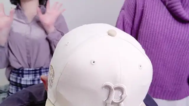 Snapshot of Musabetsu-Ikaseya chatting on March 5, 2025, 4:02 pm Musabetsu-Ikaseya online show from March 5, 2025, 4:02 pm