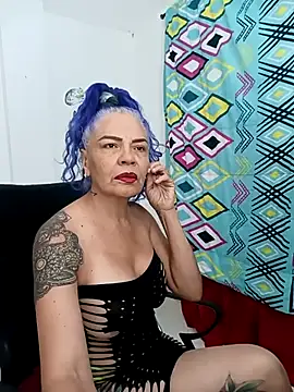 Snapshot of freyadevil333 chatting on October 25, 2025, 1:07 pm freyadevil333 online show from October 25, 2025, 1:07 pm