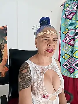 Snapshot of freyadevil333 chatting on November 1, 2025, 12:29 pm freyadevil333 online show from November 1, 2025, 12:29 pm