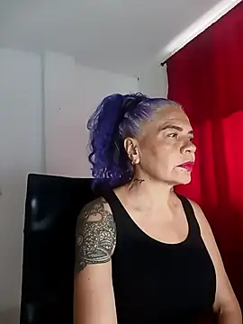 freyadevil333 online show from November 13, 2025, 11:09 am