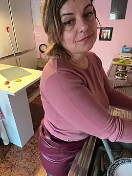 Sunbelxx online show from November 20, 2025, 8:36 am