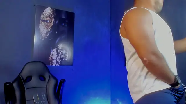 Big furry bear13 online show from September 23, 2025, 7:00 am