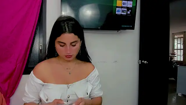 sunshine uwu22 online show from December 21, 2024, 7:06 pm