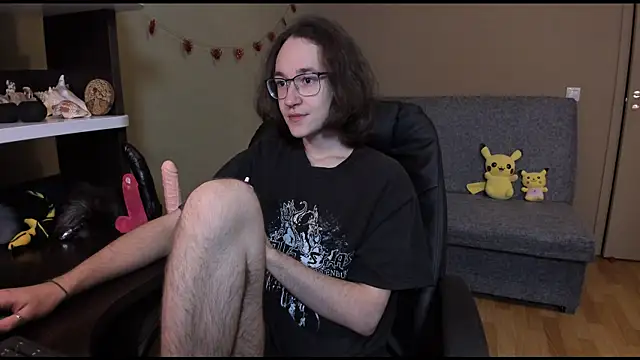 Snapshot of zackstivens chatting on December 6, 2024, 11:47 pm zackstivens online show from December 6, 2024, 11:47 pm