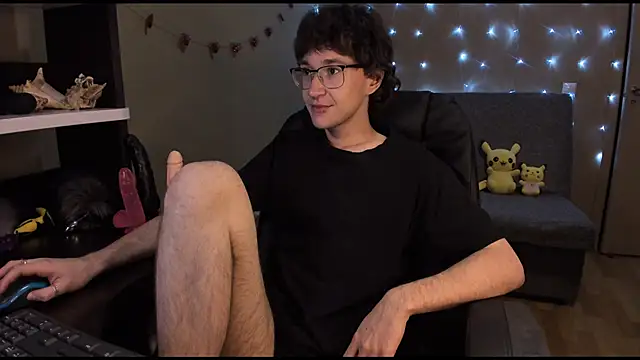 Snapshot of zackstivens chatting on January 10, 2025, 11:39 pm zackstivens online show from January 10, 2025, 11:39 pm