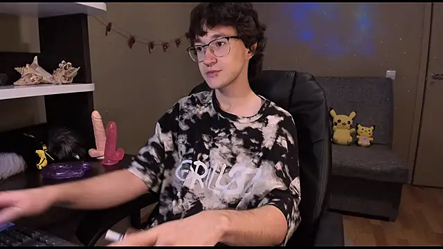 Snapshot of zackstivens chatting on January 24, 2025, 12:09 am zackstivens online show from January 24, 2025, 12:09 am