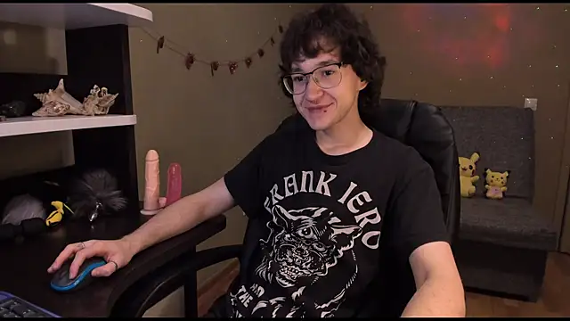 Snapshot of zackstivens chatting on February 7, 2025, 11:45 pm zackstivens online show from February 7, 2025, 11:45 pm