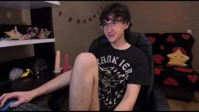 Snapshot of zackstivens chatting on February 21, 2025, 11:32 pm zackstivens online show from February 21, 2025, 11:32 pm