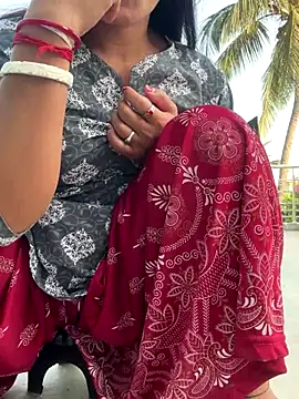 Snapshot of Ishikarana chatting on October 21, 2025, 10:05 am Ishikarana online show from October 21, 2025, 10:05 am