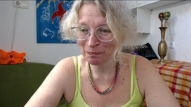 Snapshot of Zosya1111 chatting on February 7, 2025, 1:22 pm Zosya1111 online show from February 7, 2025, 1:22 pm