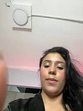 SheylaBakerr online show from January 31, 2025, 1:34 pm