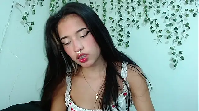 laurita rico online show from September 10, 2025, 5:07 am