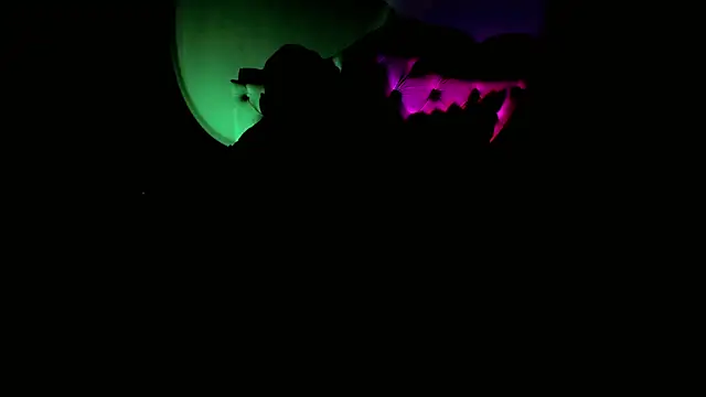 Ezraa1 online show from October 4, 2025, 3:04 am