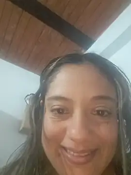 Snapshot of _MaripossaSexy_ chatting on February 3, 2026, 4:43 am MaripossaSexy online show from February 3, 2026, 4:43 am