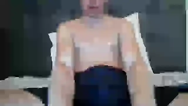 AvarageEuropeGuy online show from September 17, 2025, 7:10 am