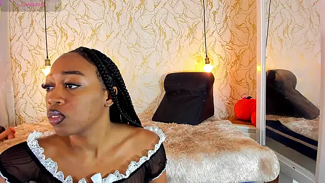 NATALIE PARKERR online show from November 14, 2025, 12:26 pm