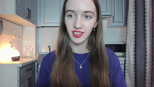 Snapshot of leslie_my_lovee chatting on September 29, 2025, 7:08 pm leslie my lovee online show from September 29, 2025, 7:08 pm