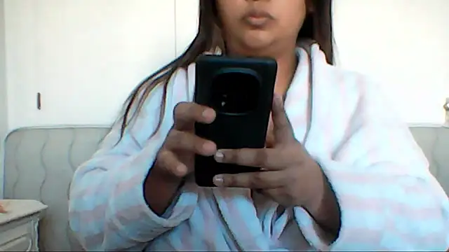 ArisaGonzalez online show from March 25, 2026, 12:00 pm