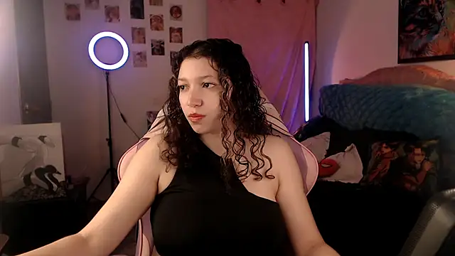 AllyDonfort online show from April 4, 2026, 11:24 pm