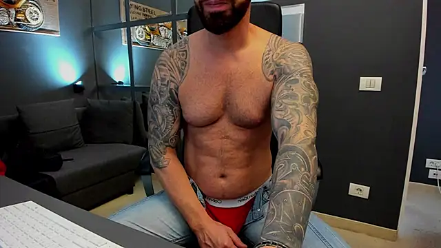 AronGrant online show from December 9, 2024, 11:04 am