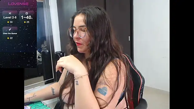 davianath online show from November 3, 2025, 1:12 pm