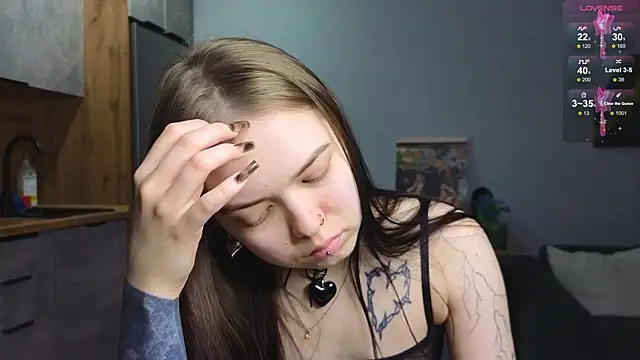 doll lol  online show from January 20, 2025, 7:14 pm