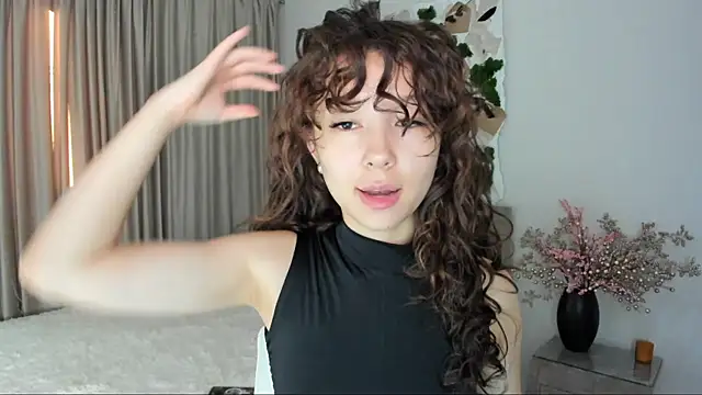 AgnieszkaBanana online show from March 21, 2025, 4:06 am