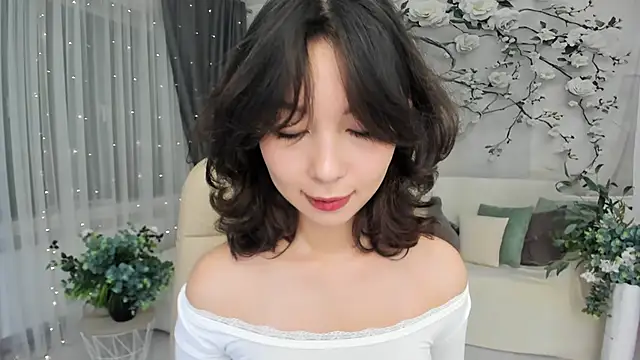 AgnieszkaBanana online show from October 18, 2025, 7:14 pm