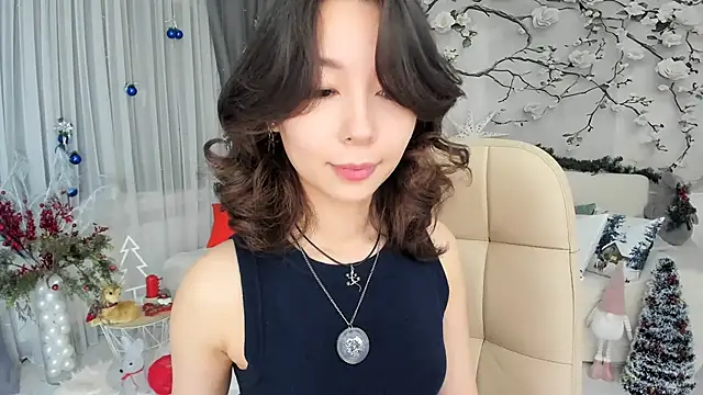 AgnieszkaBanana online show from January 13, 2026, 4:07 am