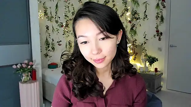 AgnieszkaBanana online show from April 15, 2026, 3:13 am