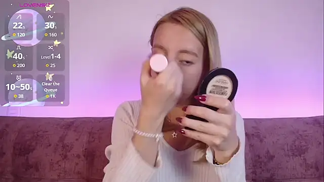 Miiaa doll online show from September 25, 2025, 12:36 am